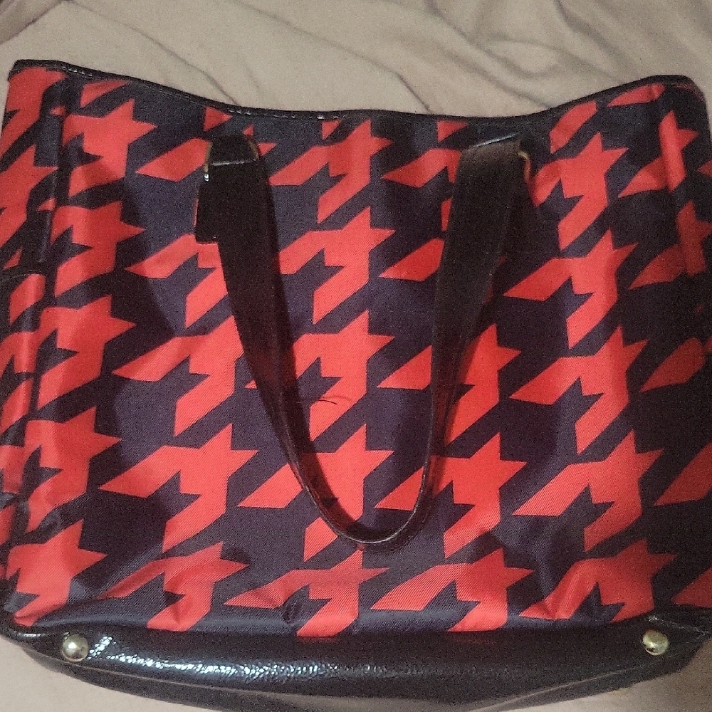 Jessica Simpson Vibrant Red And Black Tote - image 5